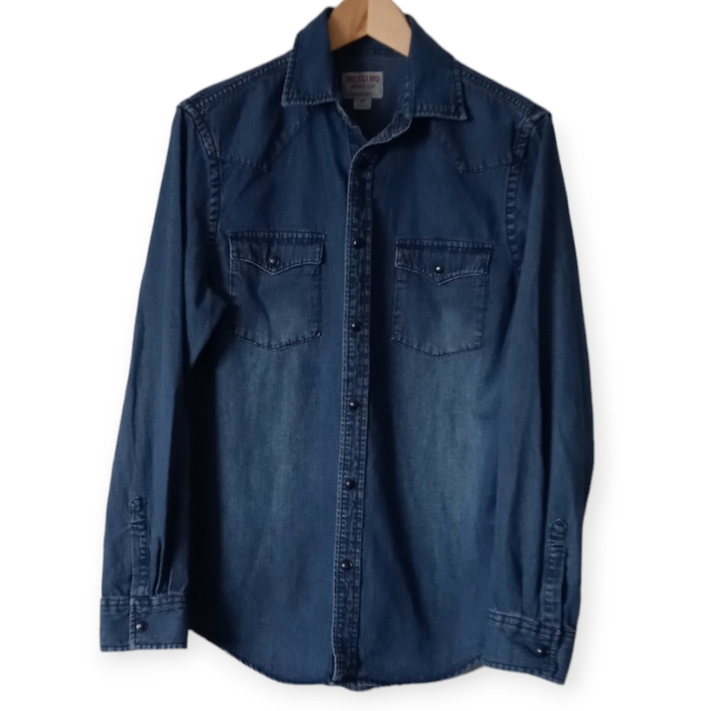 MOSSIMO SUPPLY CO. MEN'S DENIM BLUE BUTTON-DOWN LONG-SLEEVE SHIRT. SIZE S/P.